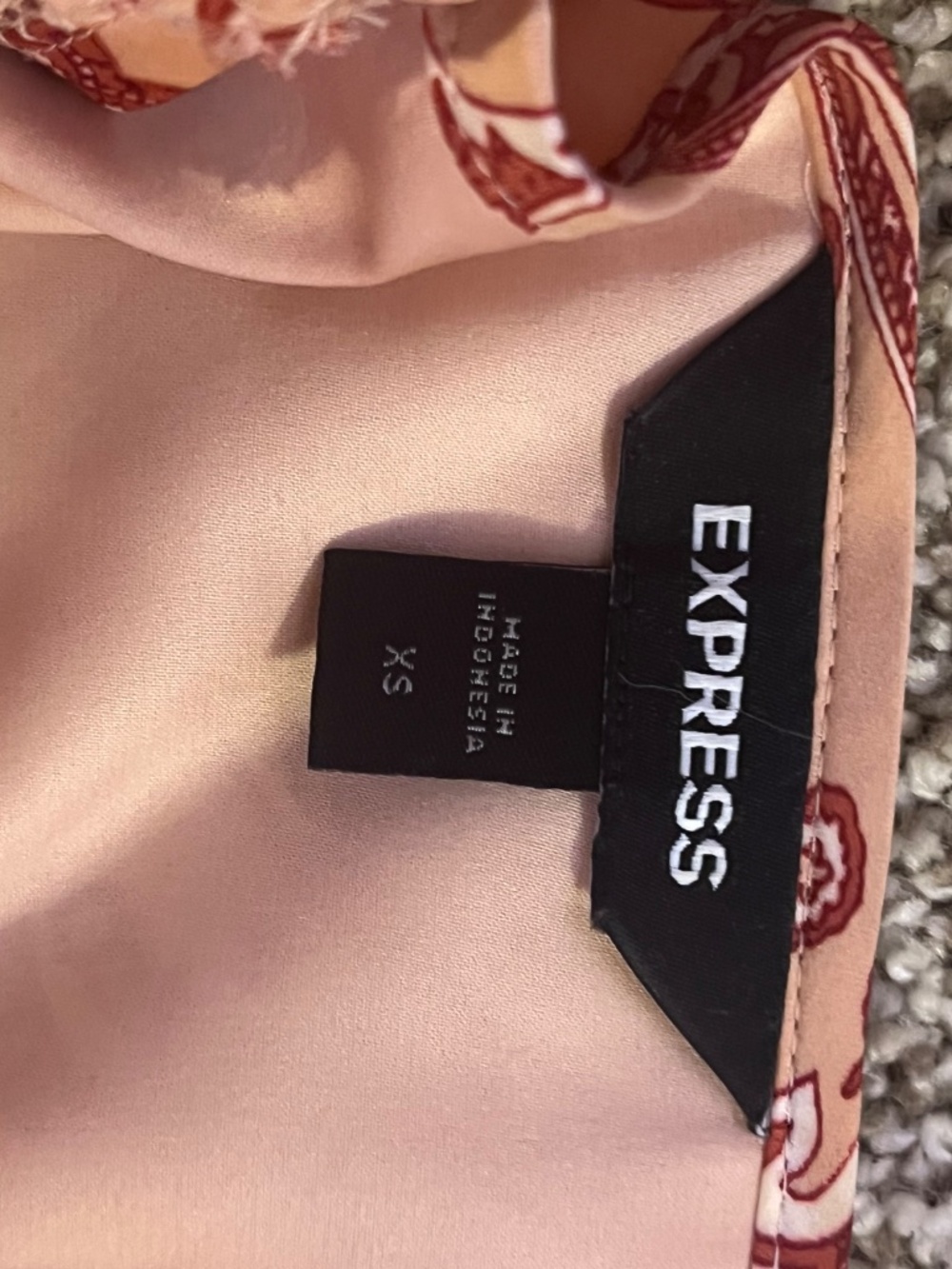 Pink camisole - Picture 3 of 3